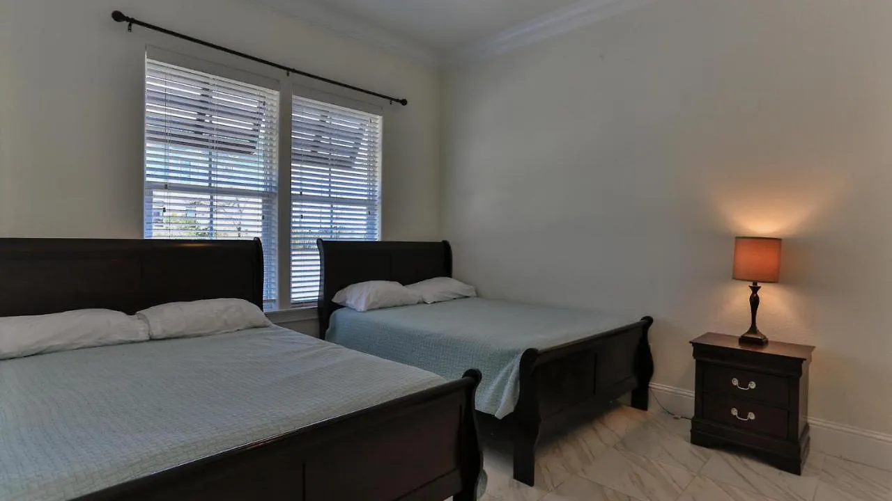 Playa Blanca - Steps To The Beach Sleeps 14 Has Community Pool Destin United States