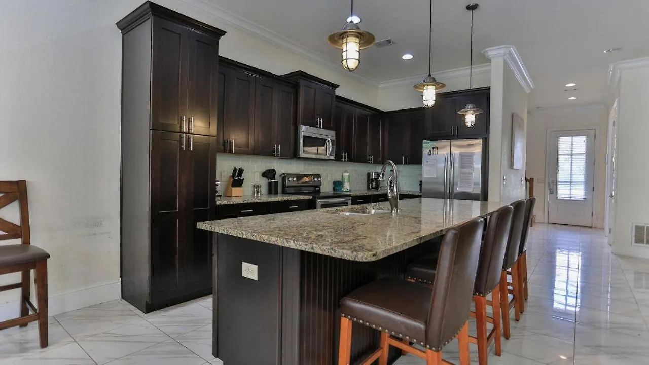 Playa Blanca - Steps To The Beach Sleeps 14 Has Community Pool Destin United States