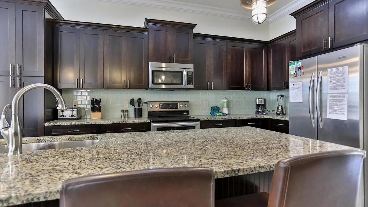 Playa Blanca - Steps To The Beach Sleeps 14 Has Community Pool Destin 0*,