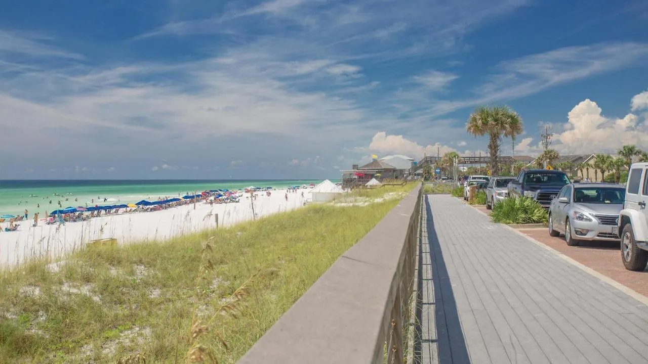Playa Blanca - Steps To The Beach Sleeps 14 Has Community Pool Destin United States